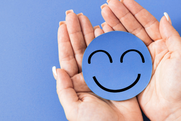 Lawrence Aseba Tipo mostra como a tecnologia pode ser aliada da saúde física e mental no dia a dia.