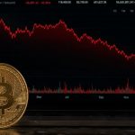 Bitcoin acumula queda de 30% em 2026: o que está por trás da correção e o que os dados indicam para os próximos meses